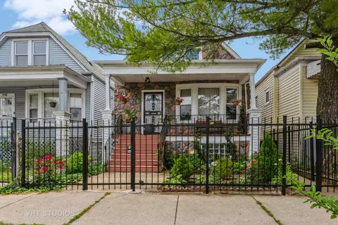 7131 S Wolcott Ave, Chicago, IL 60636