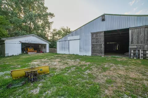 29534 S Crawford Ave, Beecher, IL 60401 photo 17