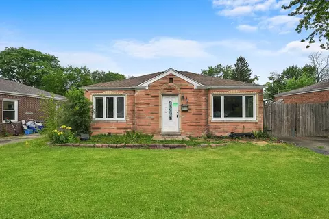 2050 Scott St, Melrose Park, IL 60164