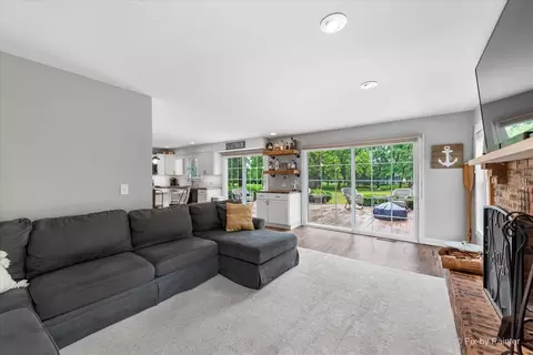 3205 Ramsgate Ln, Johnsburg, IL 60051 photo 10