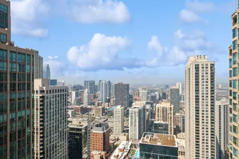 30 E Huron St #4405, Chicago, IL 60611 photo 14