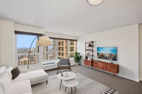 30 E Huron St #4405, Chicago, IL 60611 photo 6
