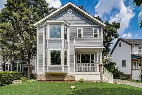 204 Fairbank Rd, Riverside, IL 60546