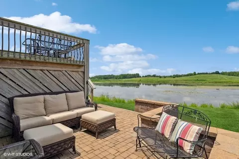 2710 Harnish Dr, Algonquin, IL 60102 photo 14
