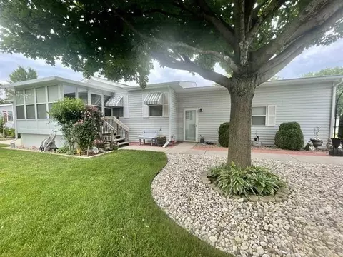 3706 E Wood Ln, Belvidere, IL 61008