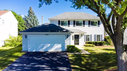 668 Thunderbird Trl, Carol Stream, IL 60188