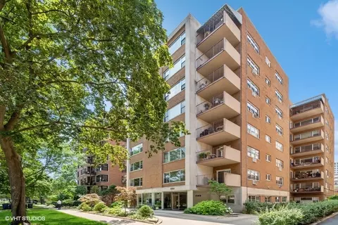 1508 Hinman Ave #7D, Evanston, IL 60201