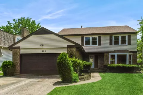 1355 Gail Dr, Buffalo Grove, IL 60089