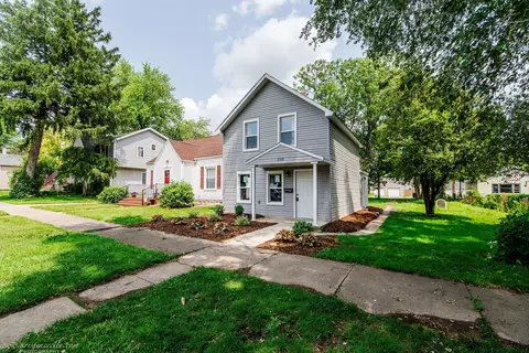 248 S Grand Ave, Bradley, IL 60915