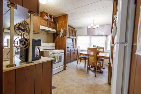 1557 S 3rd Ave, Kankakee, IL 60901 photo 9