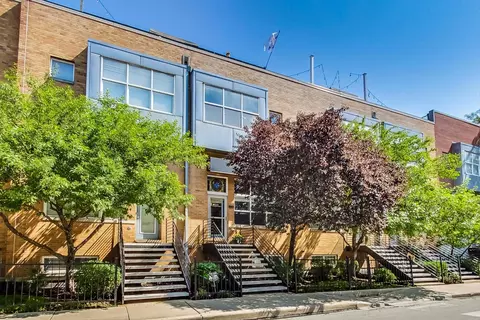 2534 W Bloomingdale Ave, Chicago, IL 60647