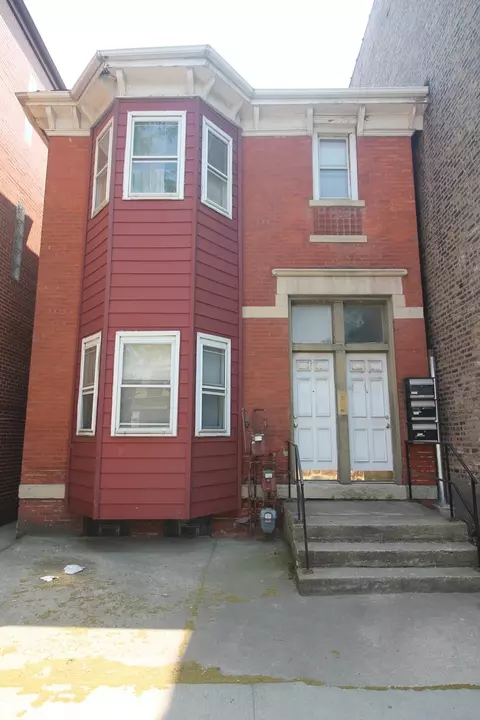 2223 W Taylor St, Chicago, IL 60612