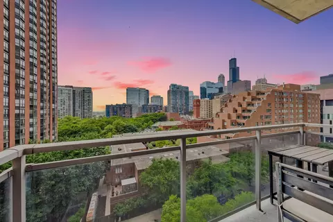 1 E 8th St #702, Chicago, IL 60605 photo 4