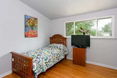 509 Michael Mnr, Glenview, IL 60025 photo 21