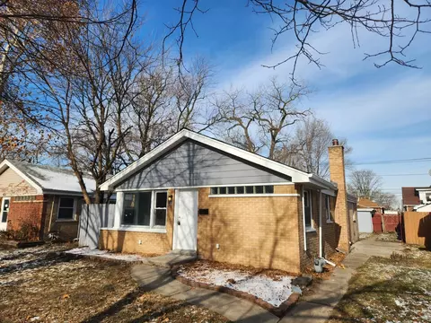 428 E 144th St, Dolton, IL 60419 photo 1