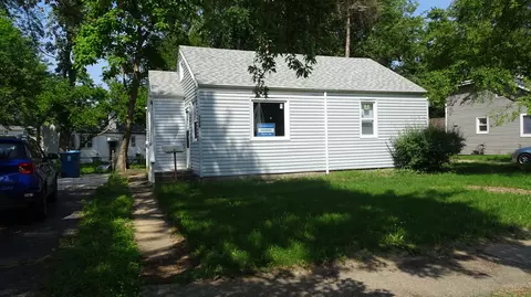 1102 Virginia St, Calumet City, IL 60409