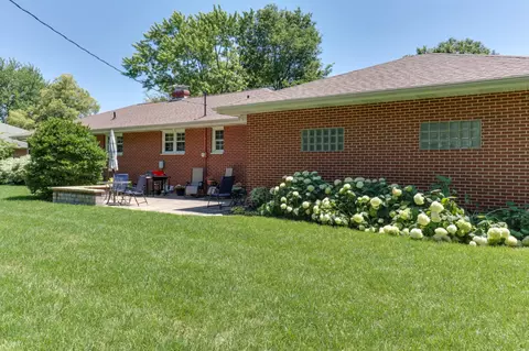 102 E 7th St, Gridley, IL 61744 photo 46