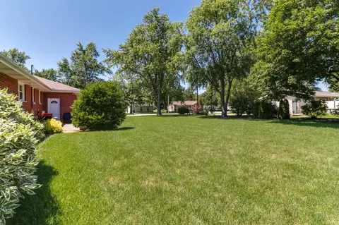 102 E 7th St, Gridley, IL 61744 photo 49