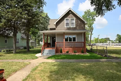 597 N Washington Ave, Kankakee, IL 60901 photo 2
