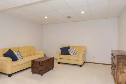 308 Plumage Ct, Normal, IL 61761 photo 40