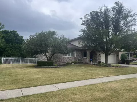 18808 Meadowview Dr, Mokena, IL 60448