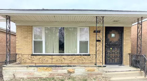 506 E 95th St, Chicago, IL 60619