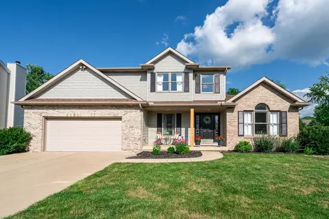 2801 Longmeadow Ln, Bloomington, IL 61704