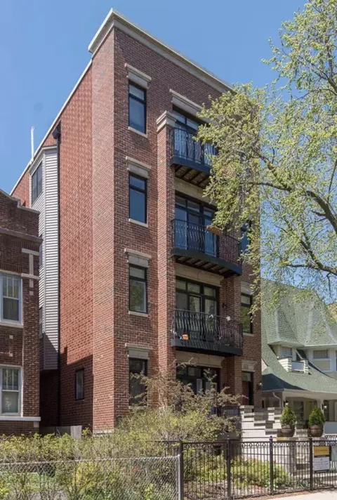 5818 N Winthrop Ave #1B, Chicago, IL 60660