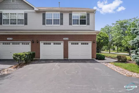 24026 Walnut Cir, Plainfield, IL 60585