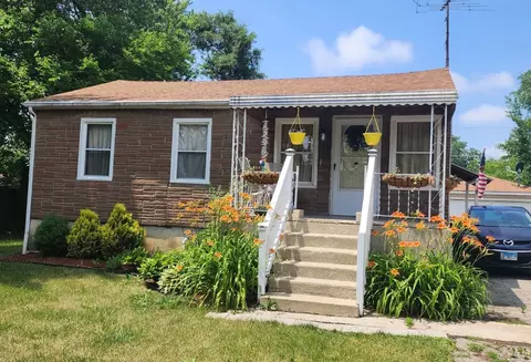 2218 Atlantic Ave, Melrose Park, IL 60164