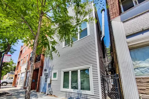 3555 N Milwaukee Ave, Chicago, IL 60641