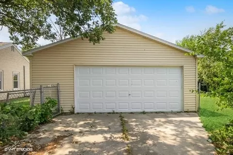 10 Circle Dr, Chatsworth, IL 60921 photo 15