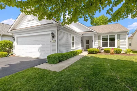210 National Dr, Shorewood, IL 60404