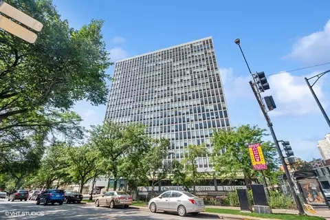 444 W Fullerton Pkwy #1709, Chicago, IL 60614