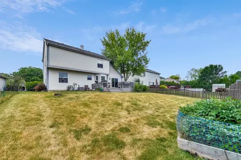 549 Foxford Rd, Bartlett, IL 60103 photo 33