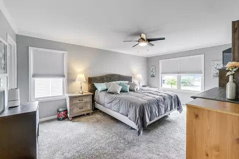 549 Foxford Rd, Bartlett, IL 60103 photo 17