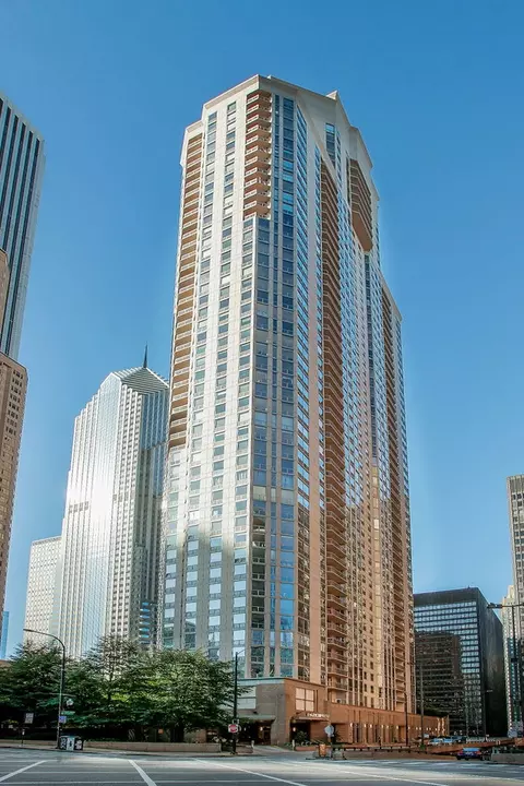 222 N Columbus Dr #2609, Chicago, IL 60601