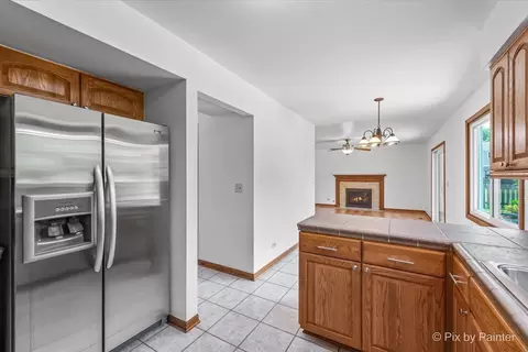 726 Cimarron Dr, Cary, IL 60013 photo 15