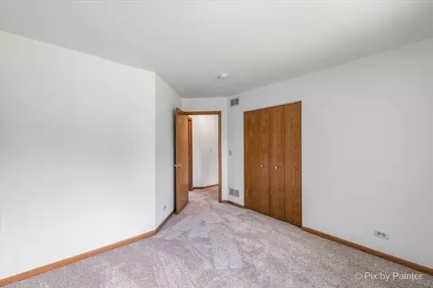 726 Cimarron Dr, Cary, IL 60013 photo 22