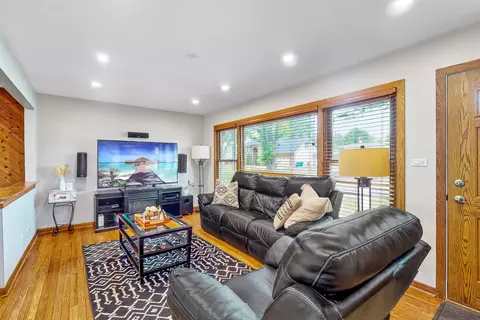 326 Emmerson Ave, Itasca, IL 60143 photo 5