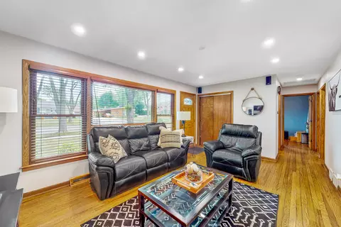 326 Emmerson Ave, Itasca, IL 60143 photo 6