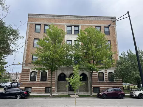 5013 S King Dr #2-S, Chicago, IL 60615