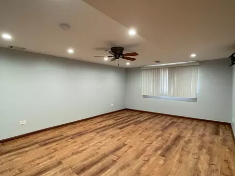 7900 W 82nd St, Bridgeview, IL 60455 photo 18