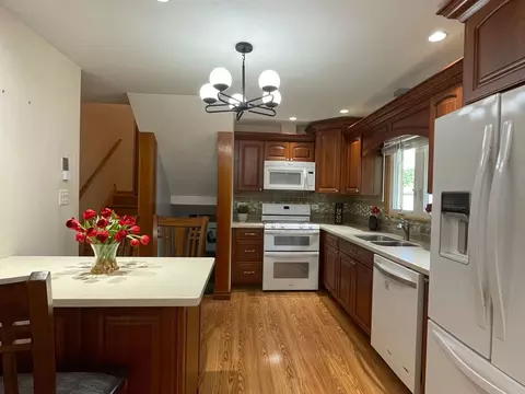 7900 W 82nd St, Bridgeview, IL 60455 photo 7