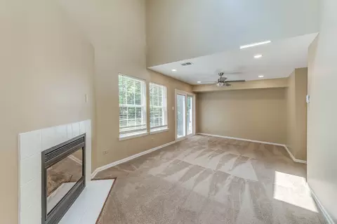 655 Beaver Ct, Naperville, IL 60563 photo 4