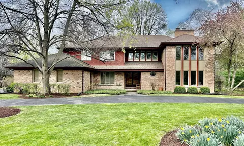 254 Pebble Creek Dr, Tower Lakes, IL 60010