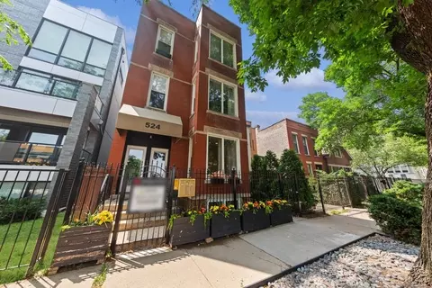 524 N Oakley Blvd #1, Chicago, IL 60612