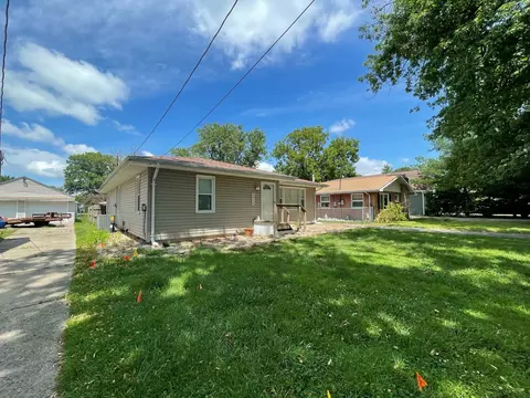 3220 Piatt Ave, Mattoon, IL 61938 photo 3