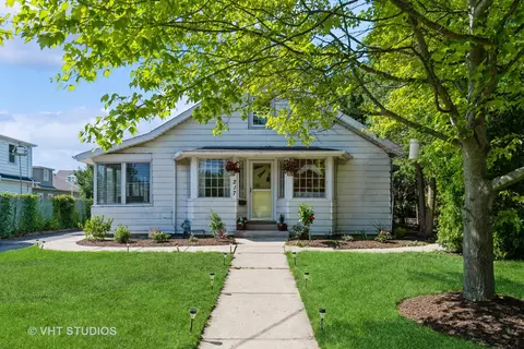 217 Prairie Ave, Highwood, IL 60040