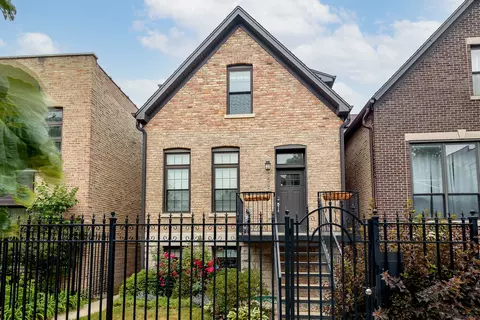 1540 N Talman Ave, Chicago, IL 60622